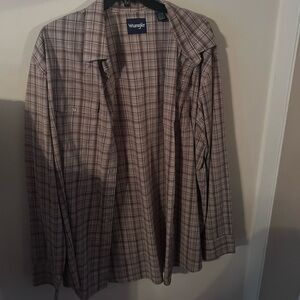 Wrangler brown plaid pearl snap long sleeve shirt